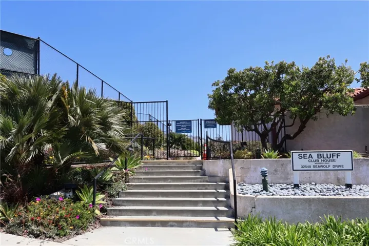 6508 Sandy Point Court, Rancho Palos Verdes, California 90275