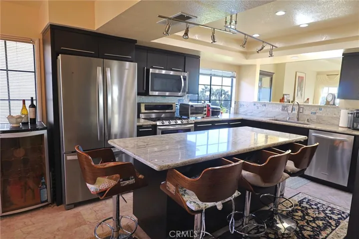 6508 Sandy Point Court, Rancho Palos Verdes, California 90275