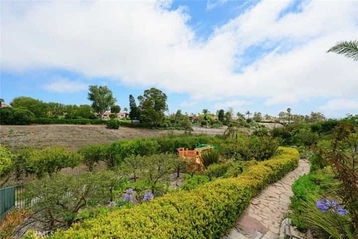 30 Sail View, Rancho Palos Verdes, California 90275
