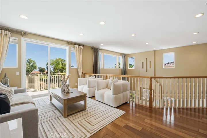 30 Sail View, Rancho Palos Verdes, California 90275