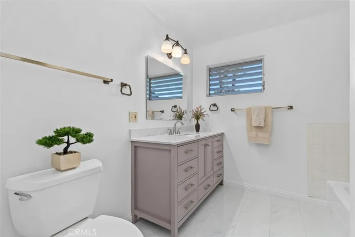 307 N Acacia A, Fullerton, California 92831