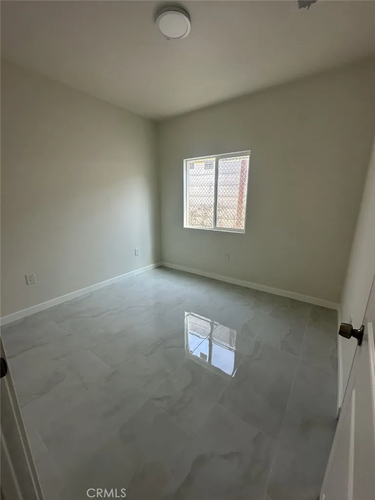 115 W 86th, Los Angeles, California 90003 — photo 5