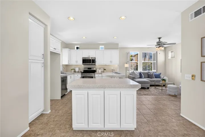 6 Madagascar, Irvine, California 92618