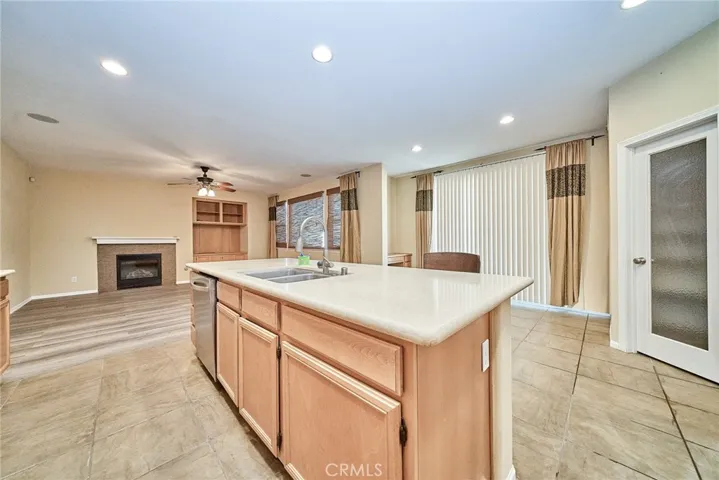 1172 Sandy Nook, San Jacinto, California 92582