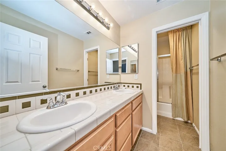 1172 Sandy Nook, San Jacinto, California 92582