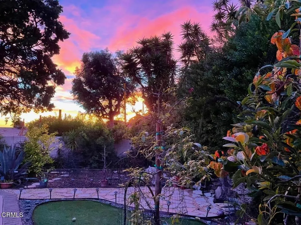 1231 Las Lomas Place, Los Angeles, California 90272 — photo 5