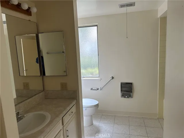 163 Avenida Majorca B, Laguna Woods, California 92637