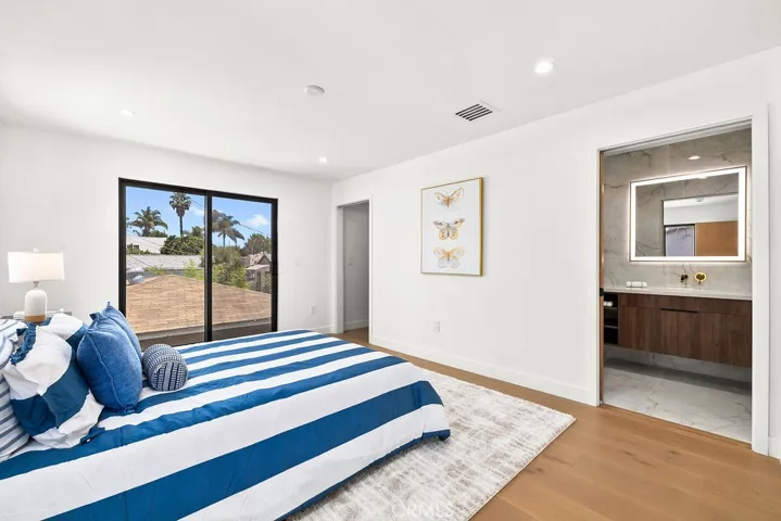 2621 2623 S Bentley Avenue, Los Angeles, California 90064