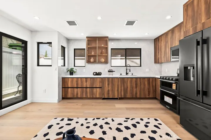 2621 2623 S Bentley Avenue, Los Angeles, California 90064