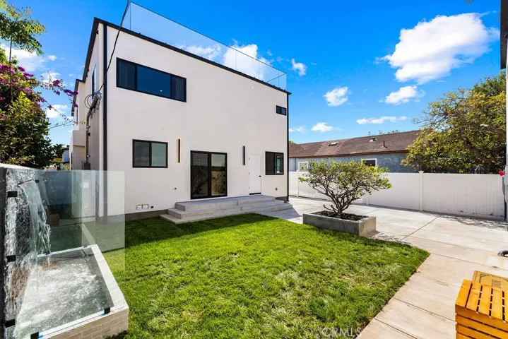 2621 2623 S Bentley Avenue, Los Angeles, California 90064