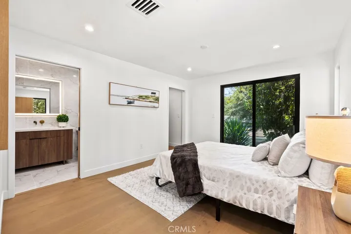 2621 2623 S Bentley Avenue, Los Angeles, California 90064