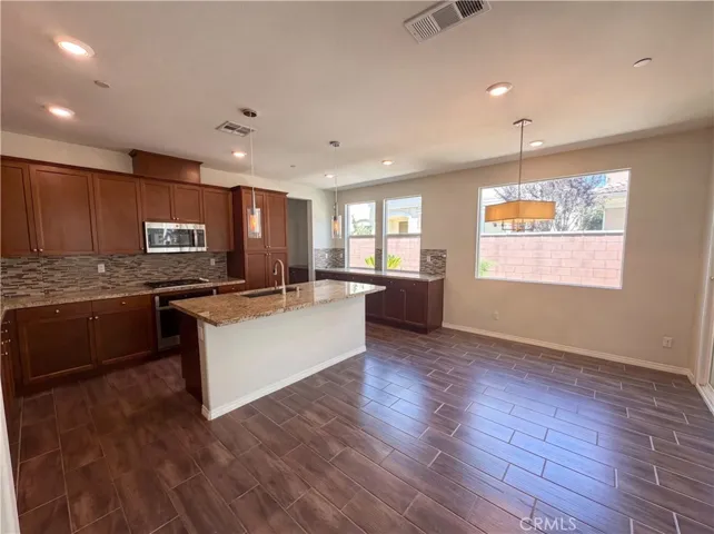 8667 Autumn Path, Chino, California 91708