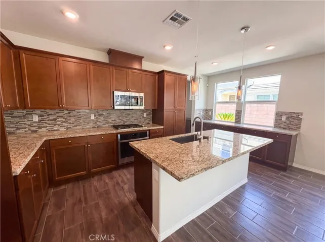 8667 Autumn Path, Chino, California 91708