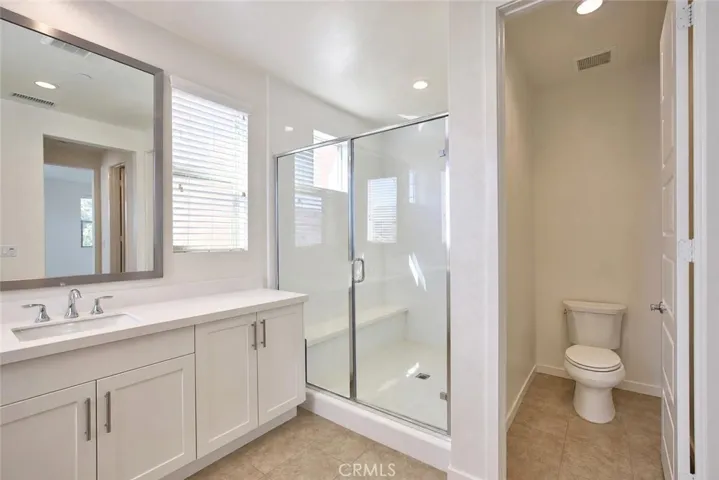 67 Eclipse, Lake Forest, California 92630