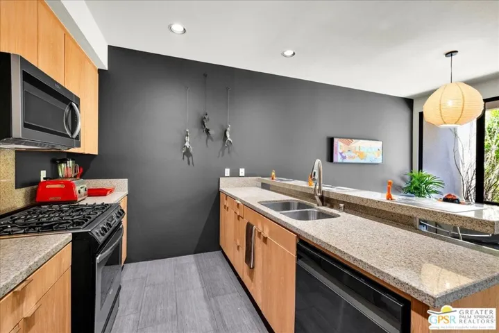 1512 E Baristo Road, Palm Springs, California 92262