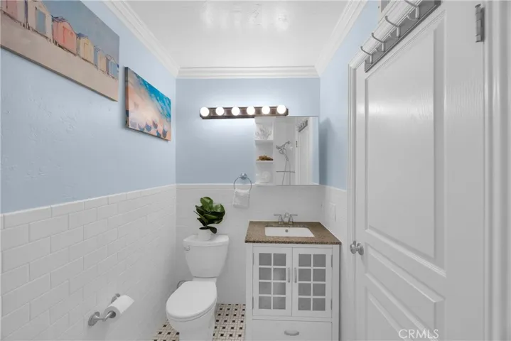 5191 Victoria, Westminster, California 92683