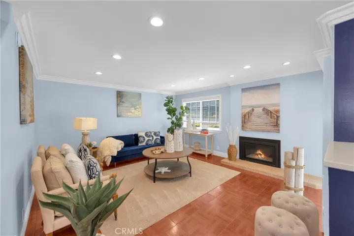5191 Victoria, Westminster, California 92683