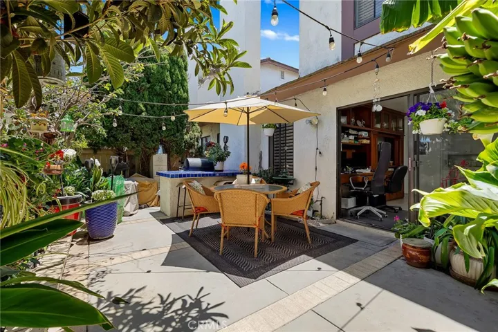 8603 Shadow Lane Lane, Fountain Valley, California 92708