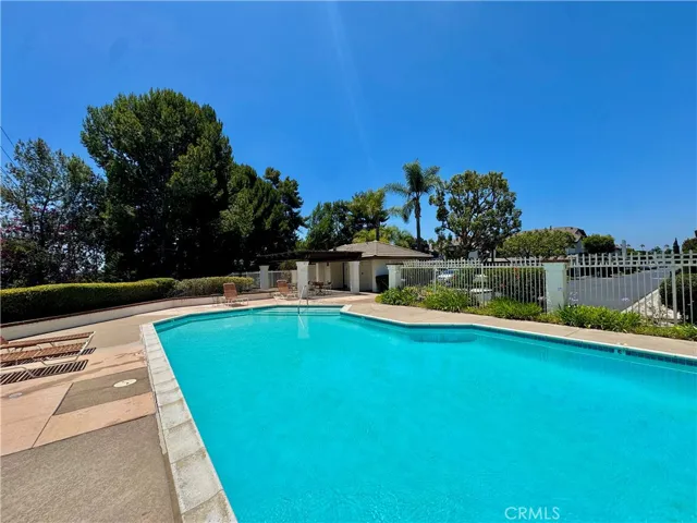 8603 Shadow Lane Lane, Fountain Valley, California 92708