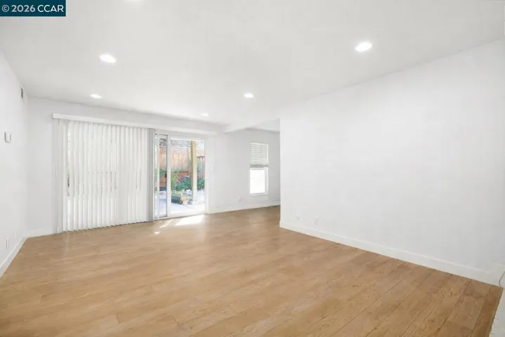 651 Moraga Rd 13, Moraga, California 94556