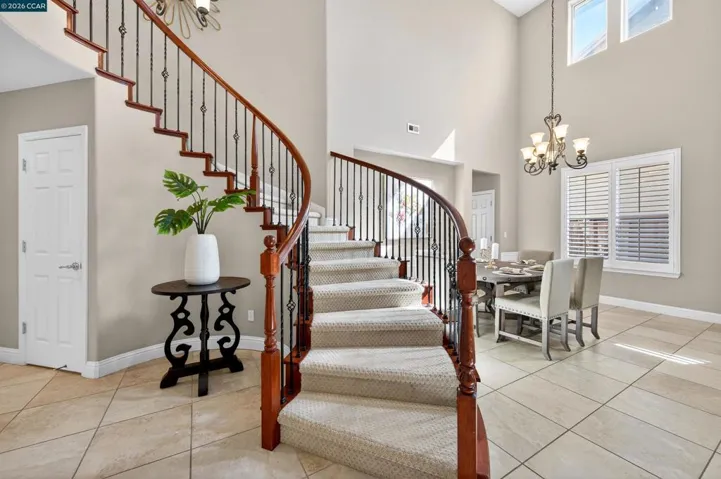 6 Tullach Pl, Hayward, California 94542