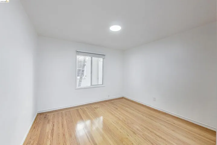 1207 University Ave, Berkeley, California 94702