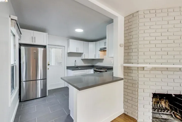 1207 University Ave, Berkeley, California 94702