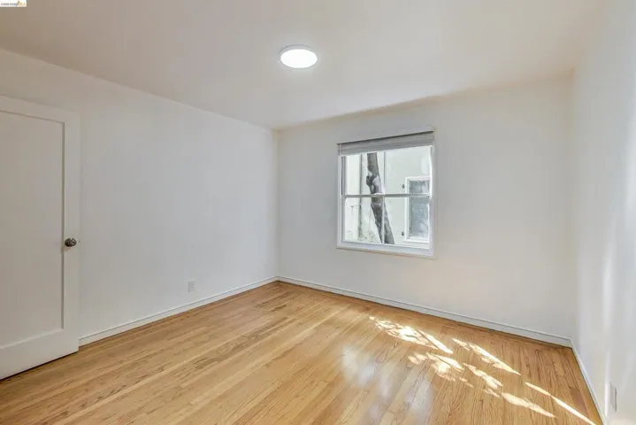 1207 University Ave, Berkeley, California 94702