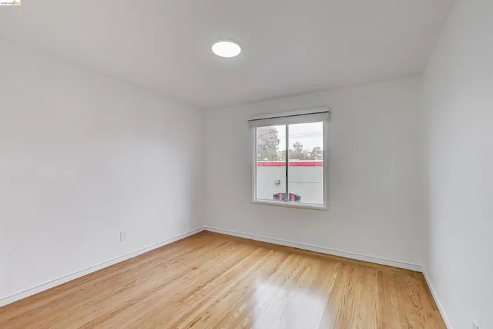 1207 University Ave, Berkeley, California 94702