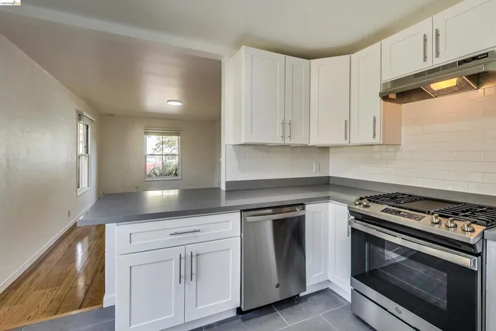 1207 University Ave, Berkeley, California 94702