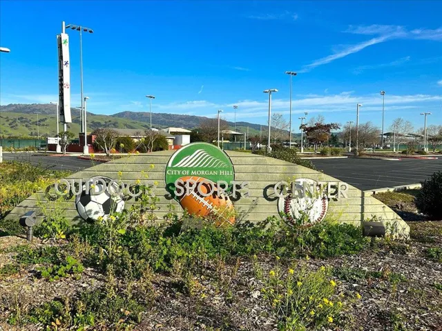 380 Via Loma, Morgan Hill, California 95037