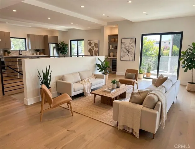 4332 Alcove Avenue, Studio City, California 91604
