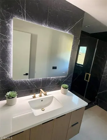 4332 Alcove Avenue, Studio City, California 91604