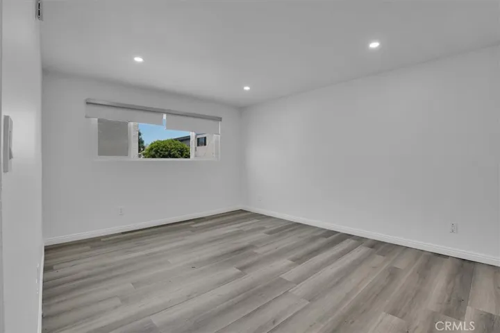 5412 Lindley Avenue 110, Encino, California 91316