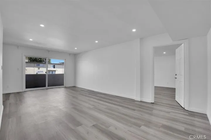 5412 Lindley Avenue 110, Encino, California 91316