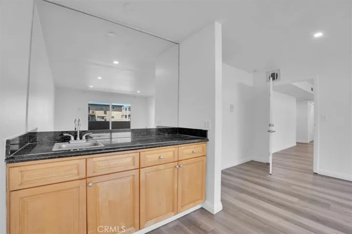 5412 Lindley Avenue 110, Encino, California 91316