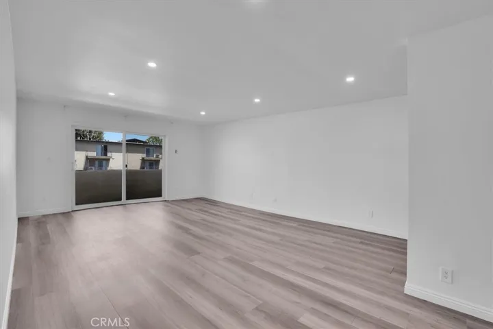 5412 Lindley Avenue 110, Encino, California 91316