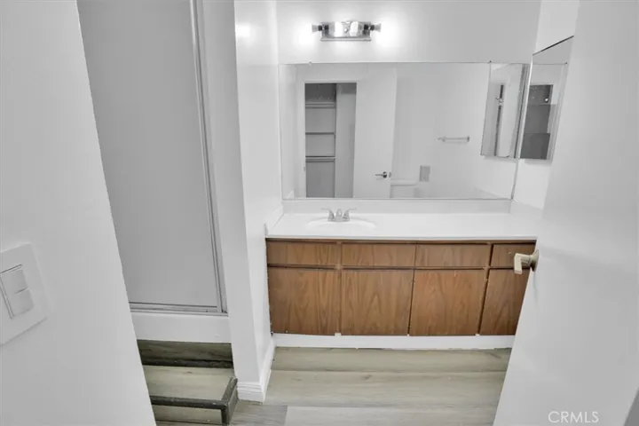 5412 Lindley Avenue 110, Encino, California 91316