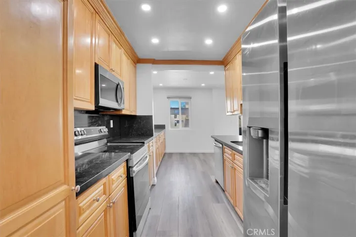 5412 Lindley Avenue 110, Encino, California 91316
