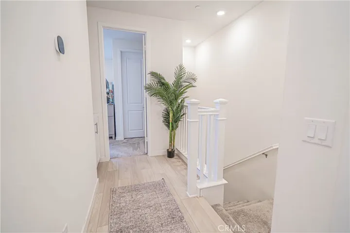 27154 Valley Oak Place, Valencia, California 91381