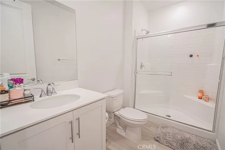 27154 Valley Oak Place, Valencia, California 91381