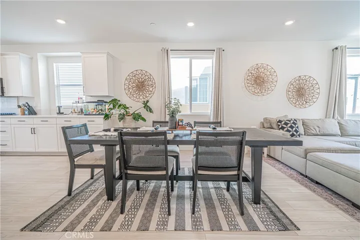 27154 Valley Oak Place, Valencia, California 91381