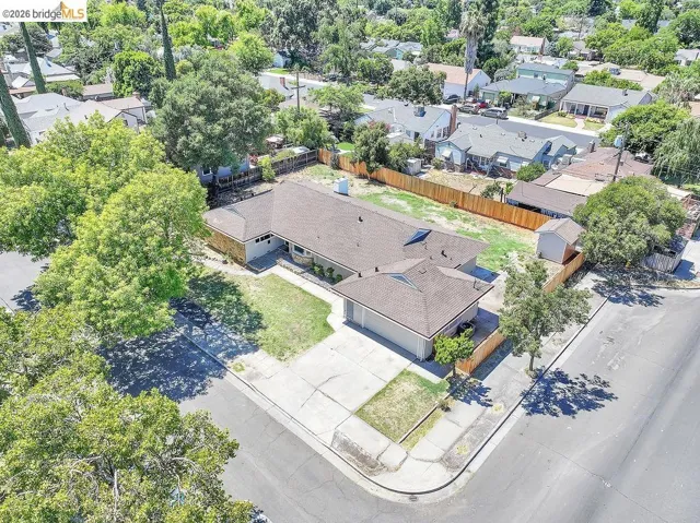 65 E Arcade St, Stockton, California 95204