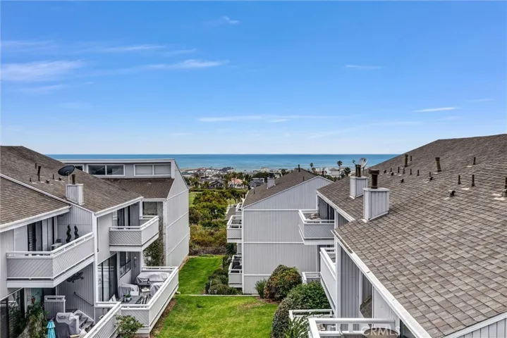 305 Columbia, Newport Beach, California 92663