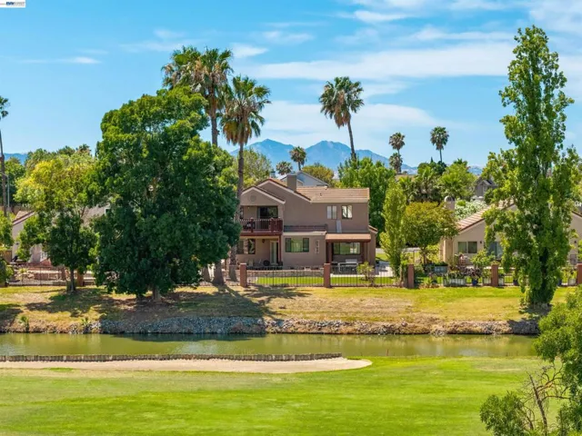 1915 Edgeview Way, Discovery Bay, California 94505