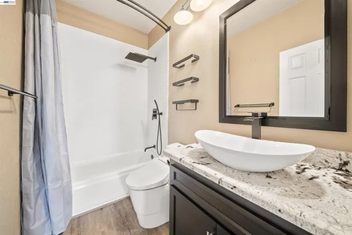 1915 Edgeview Way, Discovery Bay, California 94505