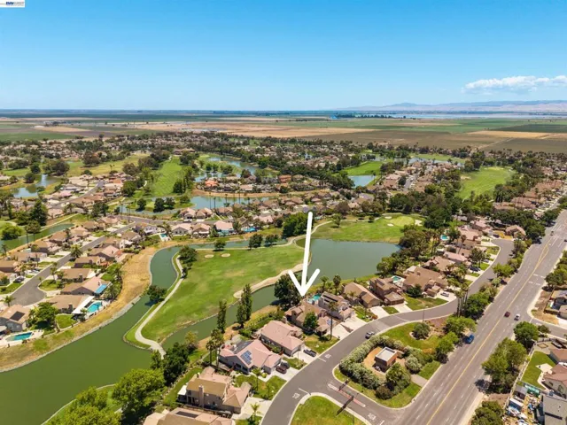 1915 Edgeview Way, Discovery Bay, California 94505