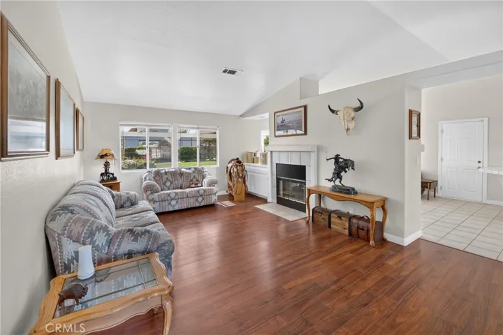 35962 52nd E, Palmdale, California 93552