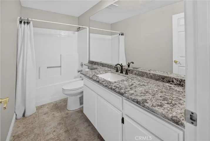 35962 52nd E, Palmdale, California 93552