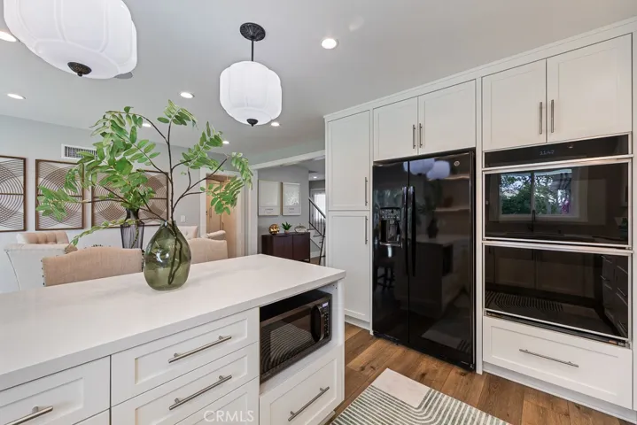 9673 Nightingale Avenue, Fountain Valley, California 92708